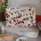 La Trousse de toilette Crocus et Colchique