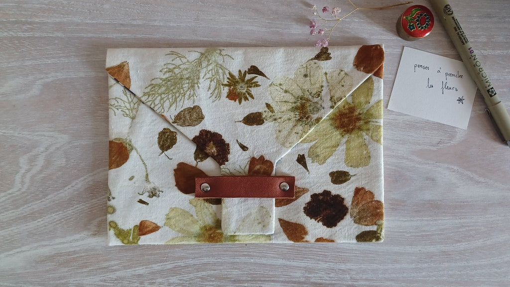 La Pochette « sérieuse » Crocus et Colchique