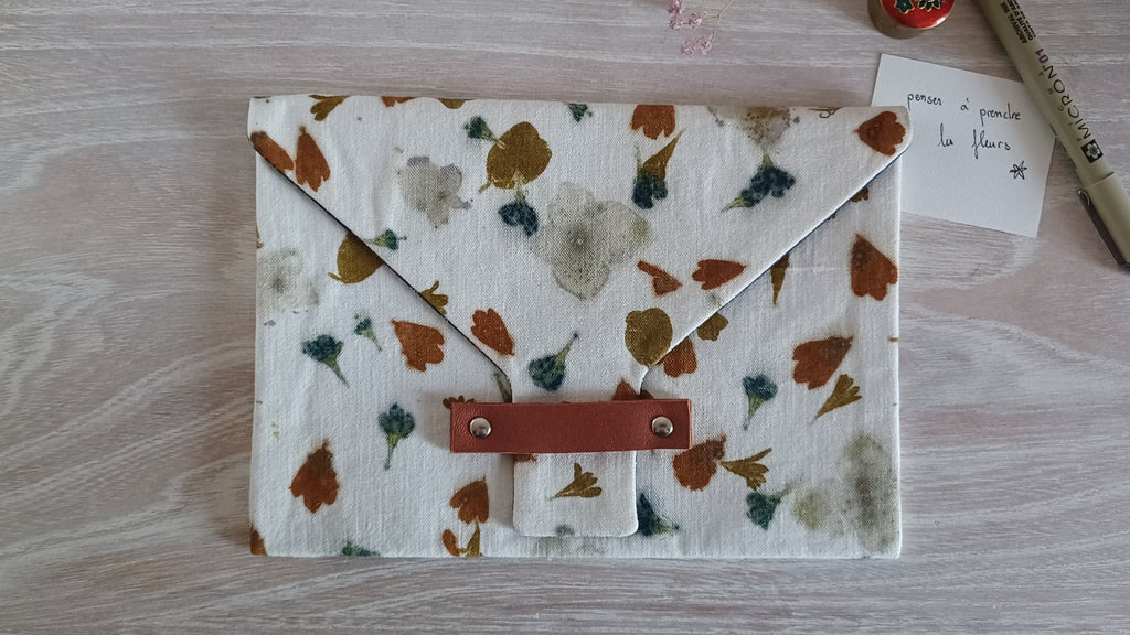 La Pochette « sérieuse » Crocus et Colchique